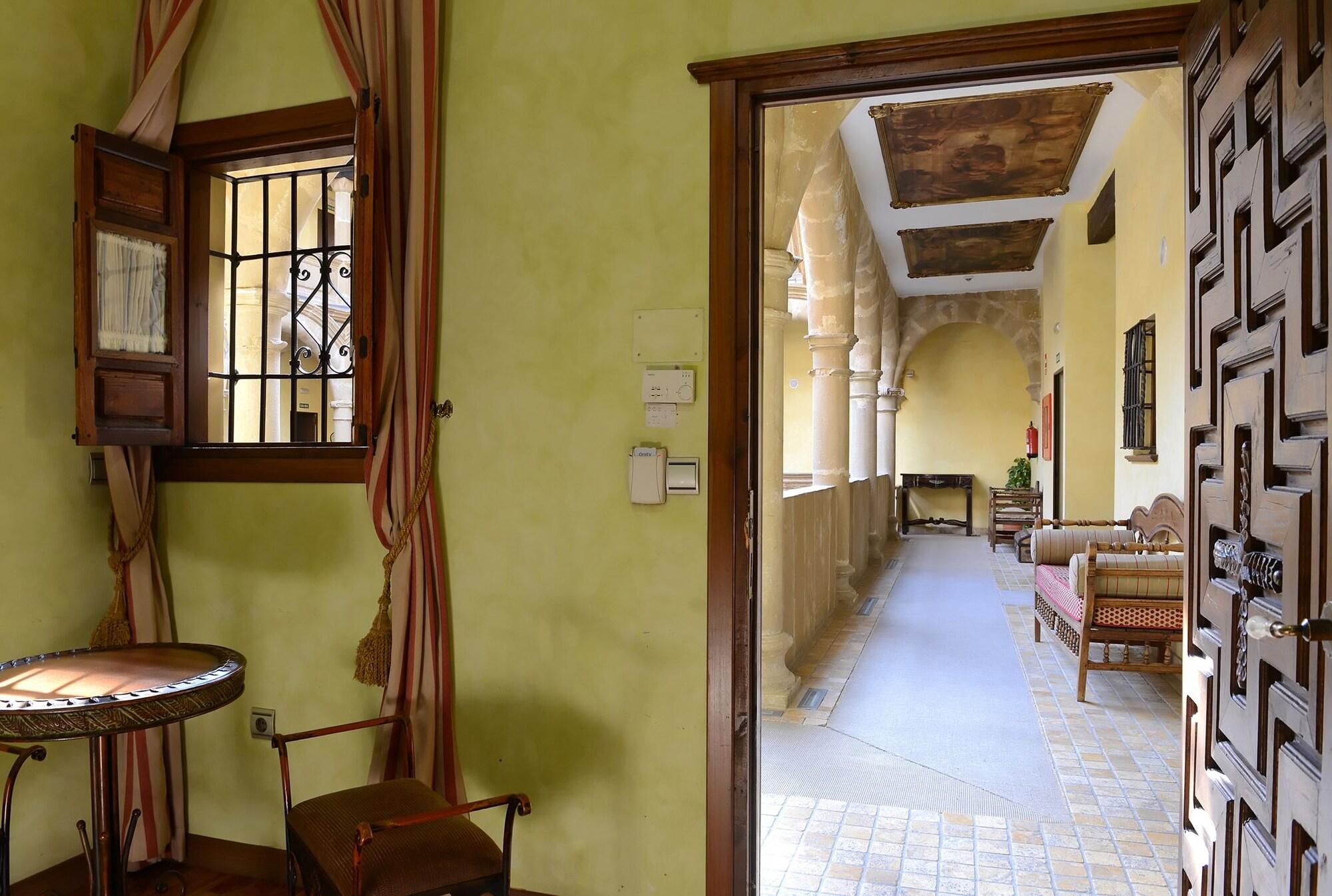 Hotel Cetina Palacio De Los Salcedo Baeza Esterno foto